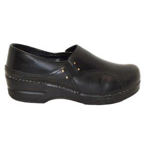 Dansko "Phoebe" Black Elastic Pull-on Leather Professional Clogs